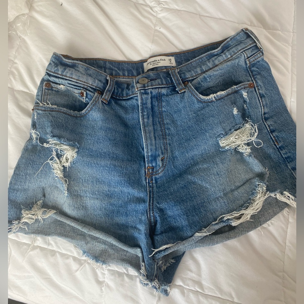 Abercrombie and Fitch Curve Love Mom Short Mid Rise Denim Jean Short Size 29/8